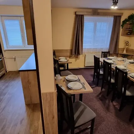 Horska Chata Jezek Lodge *