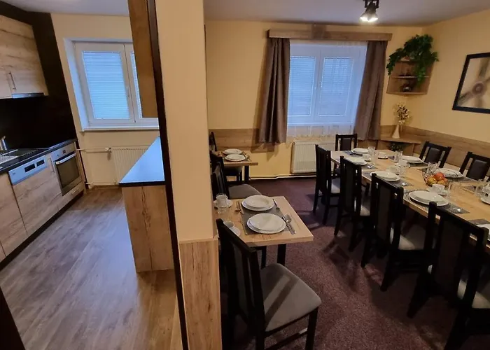 Horska Jezek Lodge *